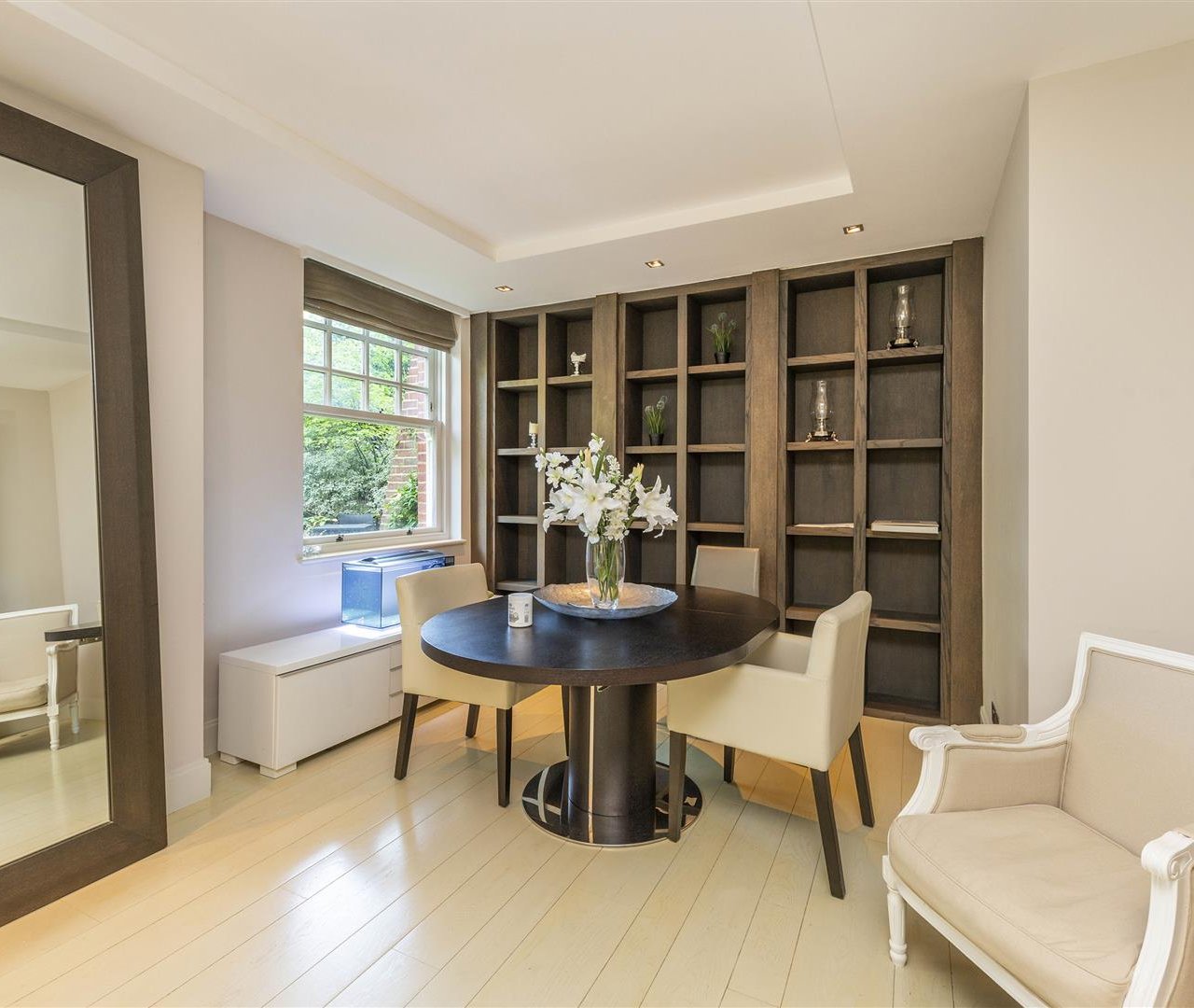 Frognal Rise Hampstead Village NW3 6PZ