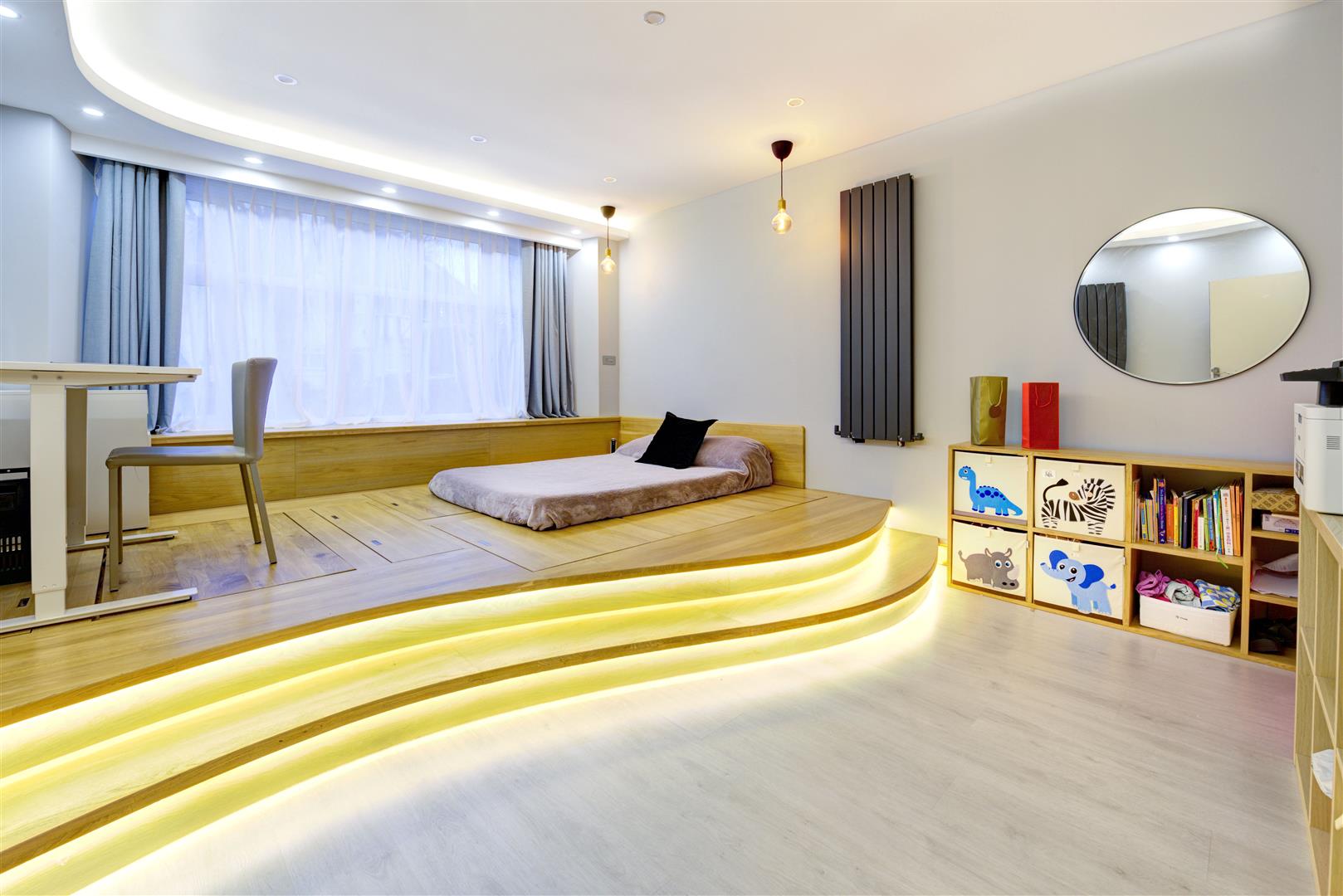 Hodford Road Golders Green NW11 8NL