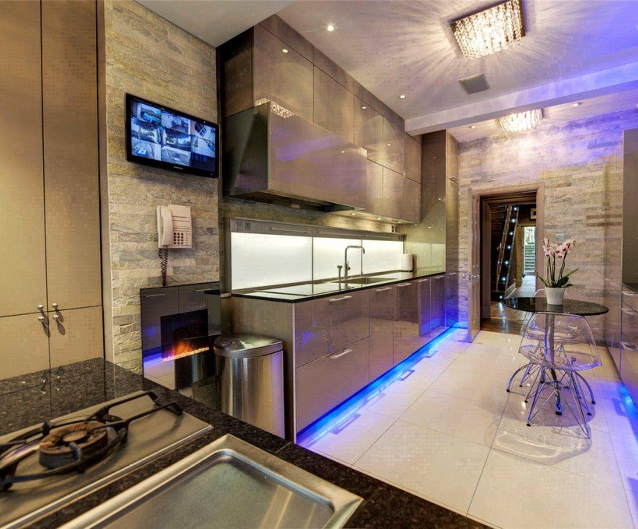 Hanover Terrace Regent’s Park NW1 4RJ