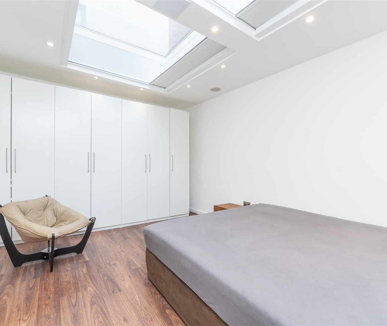 Lakis Close Hampstead Village NW3 1JX