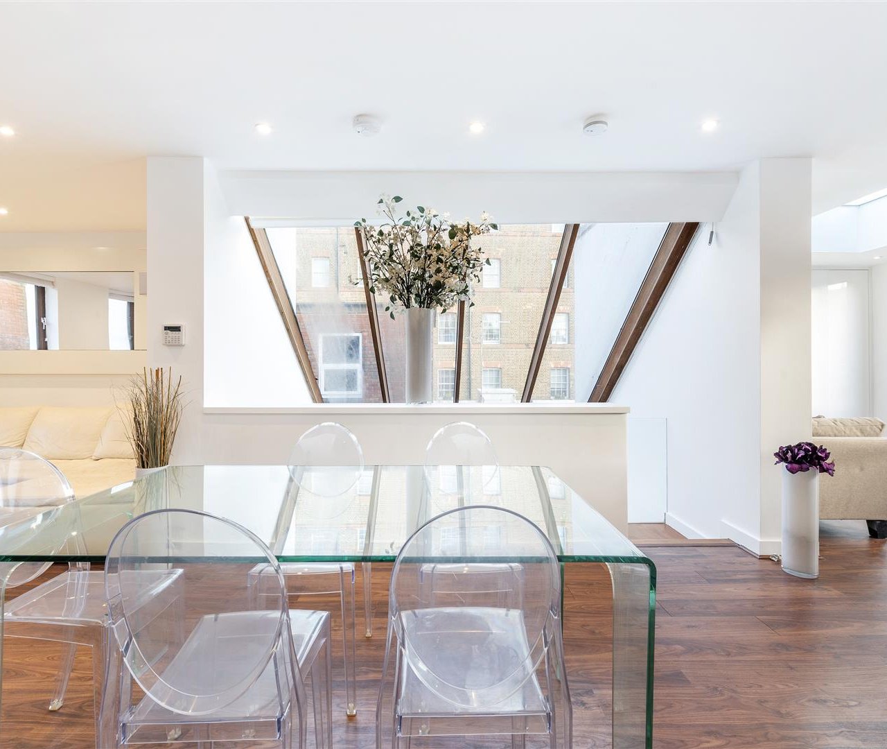 Lakis Close Hampstead Village NW3 1JX