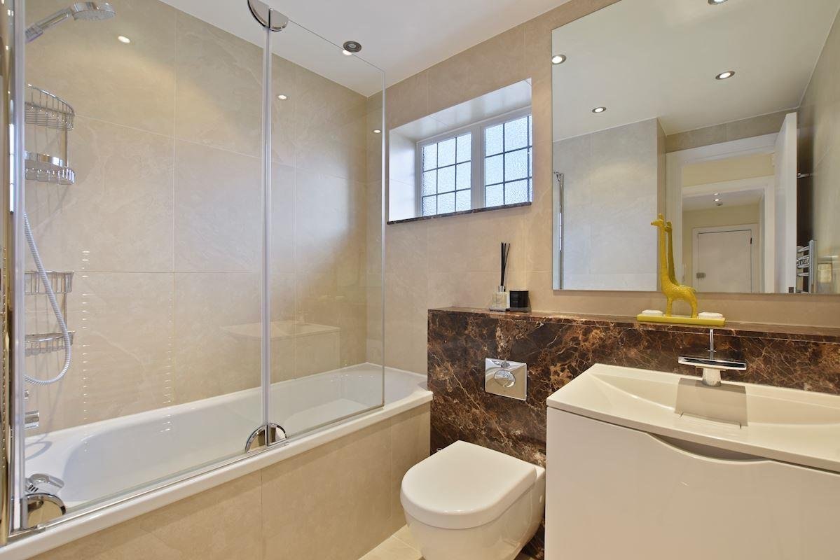 Tudor Close Belsize Park NW3 4AB