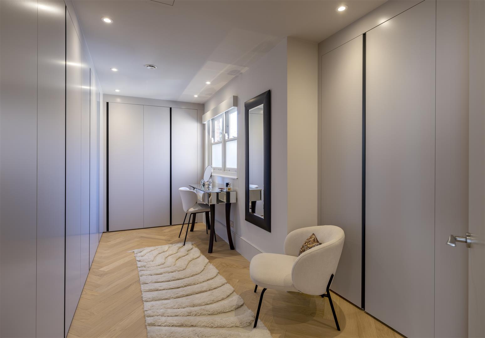 Redington Road Hampstead NW3 7RS