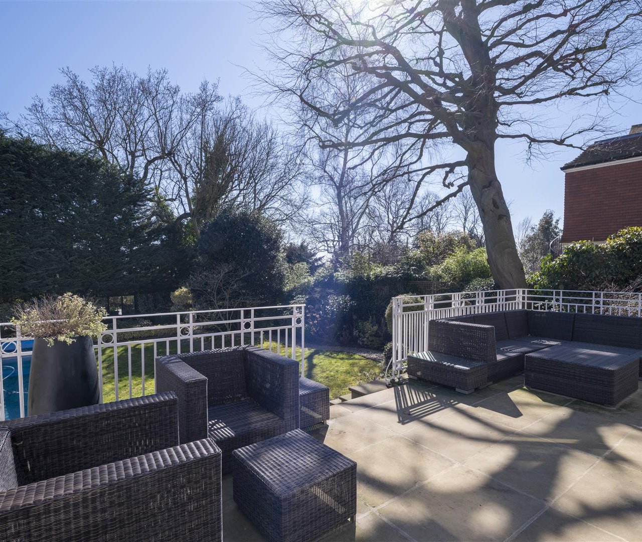 Redington Road Hampstead NW3 7RS