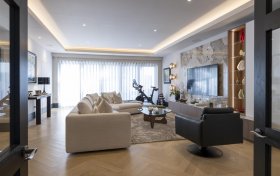 Redington Road Hampstead NW3 7RS