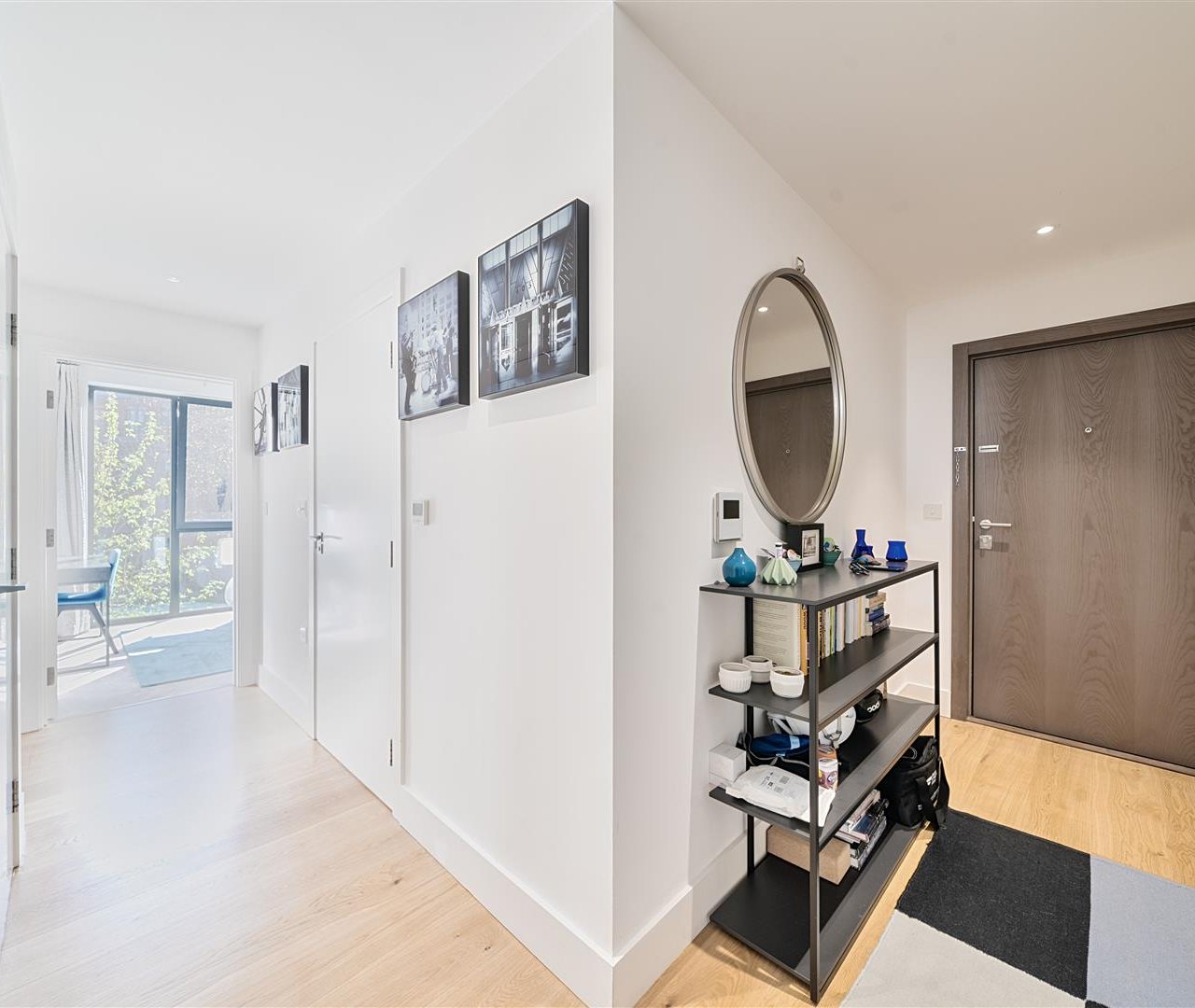 Kidderpore Avenue Hampstead NW3 7AS