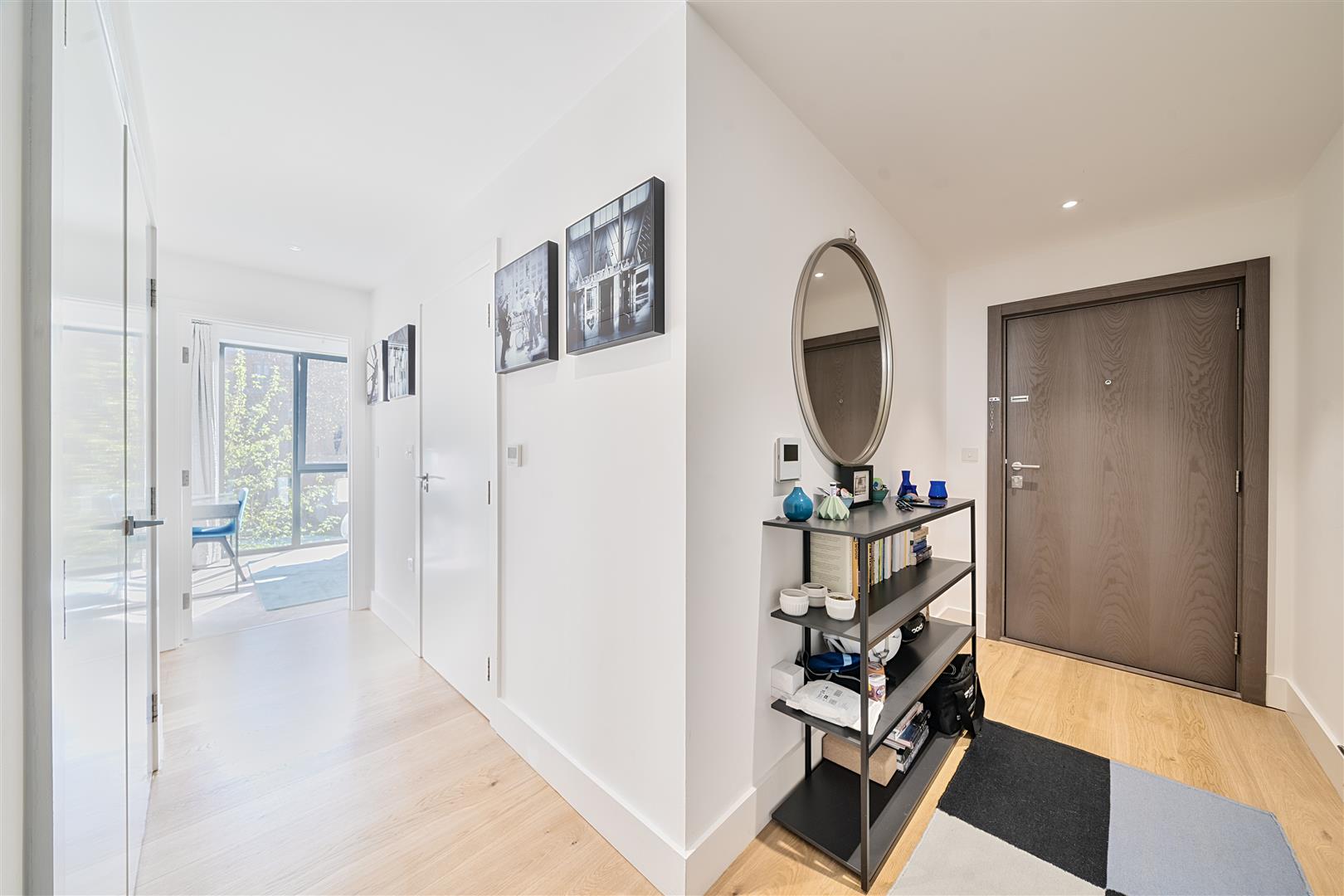 Kidderpore Avenue Hampstead NW3 7AS