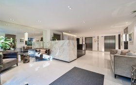 Kidderpore Avenue Hampstead NW3 7AS