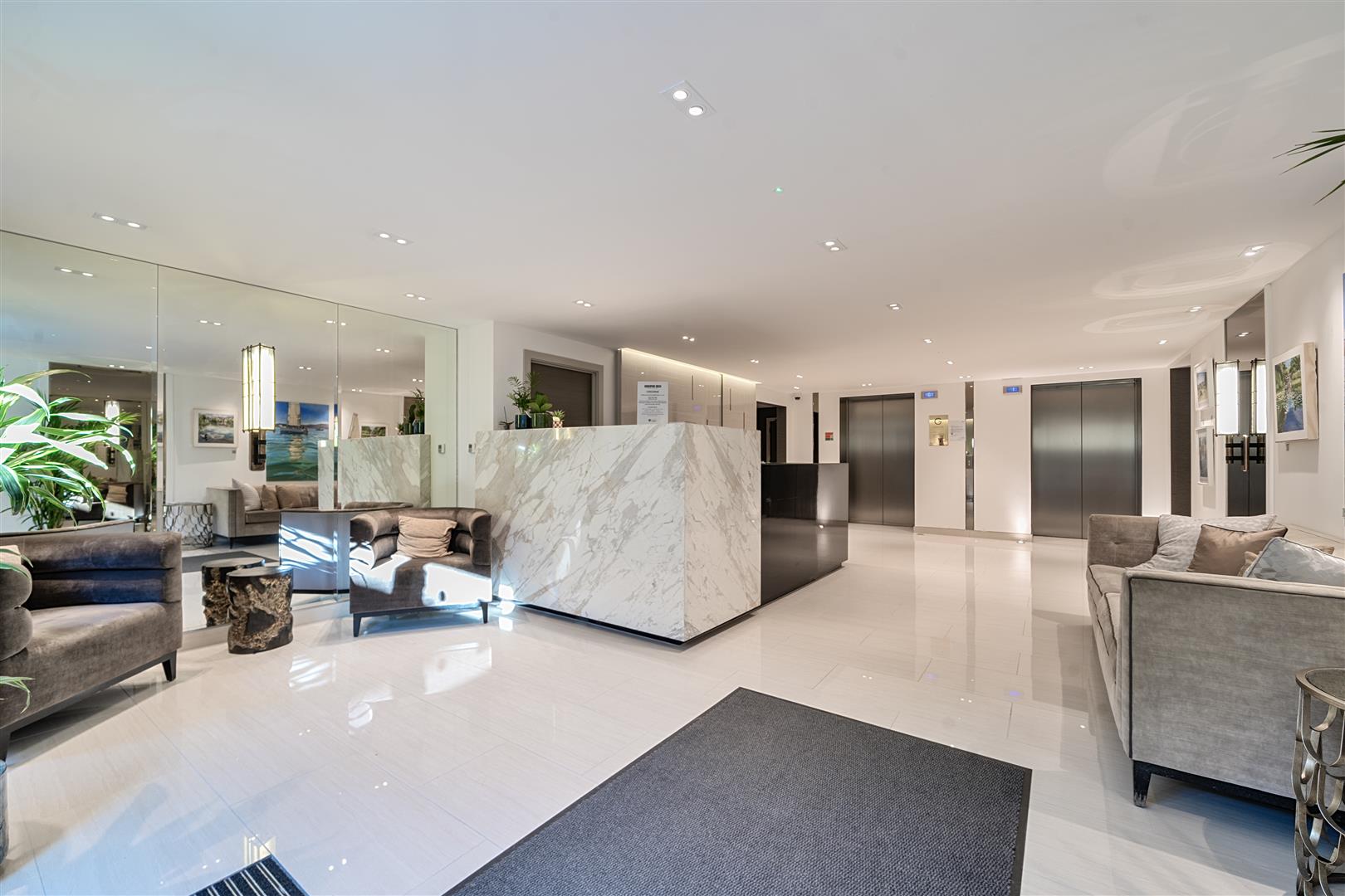 Kidderpore Avenue Hampstead NW3 7AS