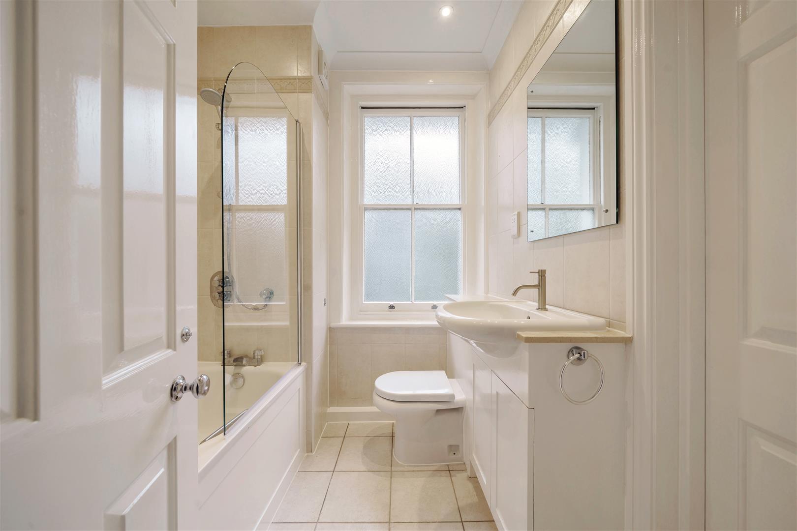 Oak Hill Park Hampstead NW3 7LP