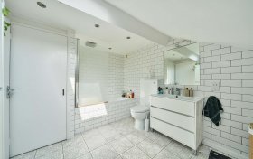 Glenmore Road Belsize Park NW3 4BY