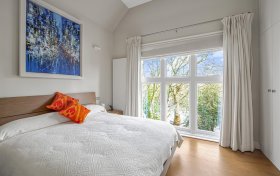 Fitzjohns Avenue Hampstead NW3 6PD