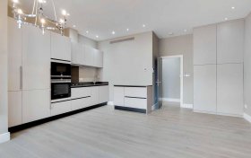 Fitzjohns Avenue, Hampstead, NW3 6PH
