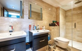 Redington Road Hampstead NW3 7RB