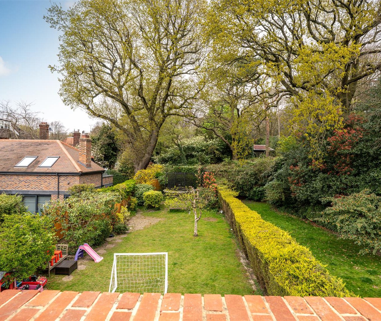 Redington Road Hampstead NW3 7RB