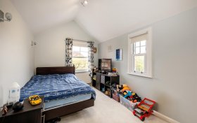 Redington Road Hampstead NW3 7RB