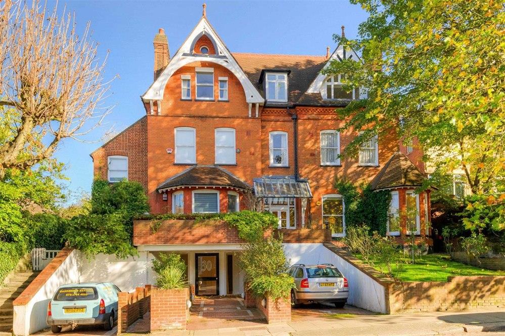 Redington Road Hampstead NW3 7RB