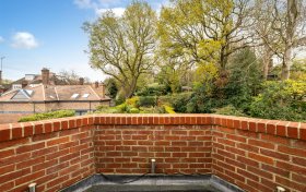 Redington Road Hampstead NW3 7RB