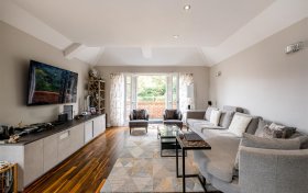 Redington Road Hampstead NW3 7RB