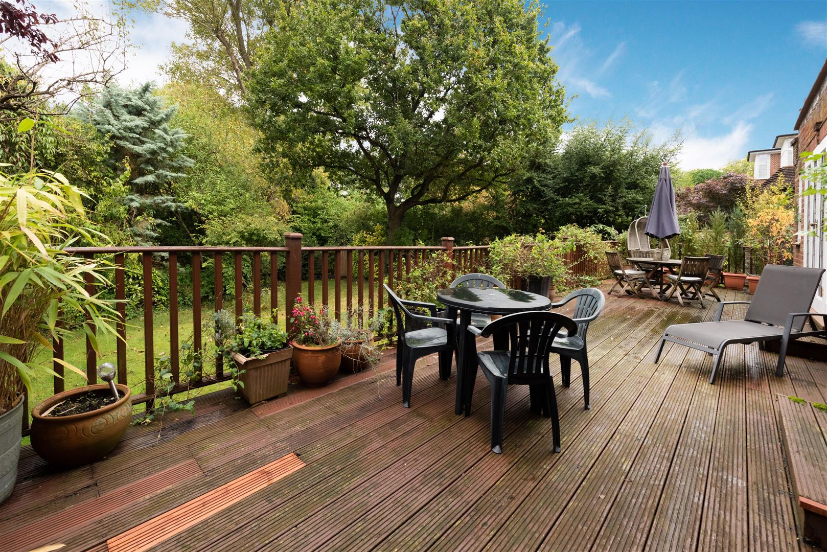 Wellgarth Road Hampstead Garden Suburb NW11 7HP