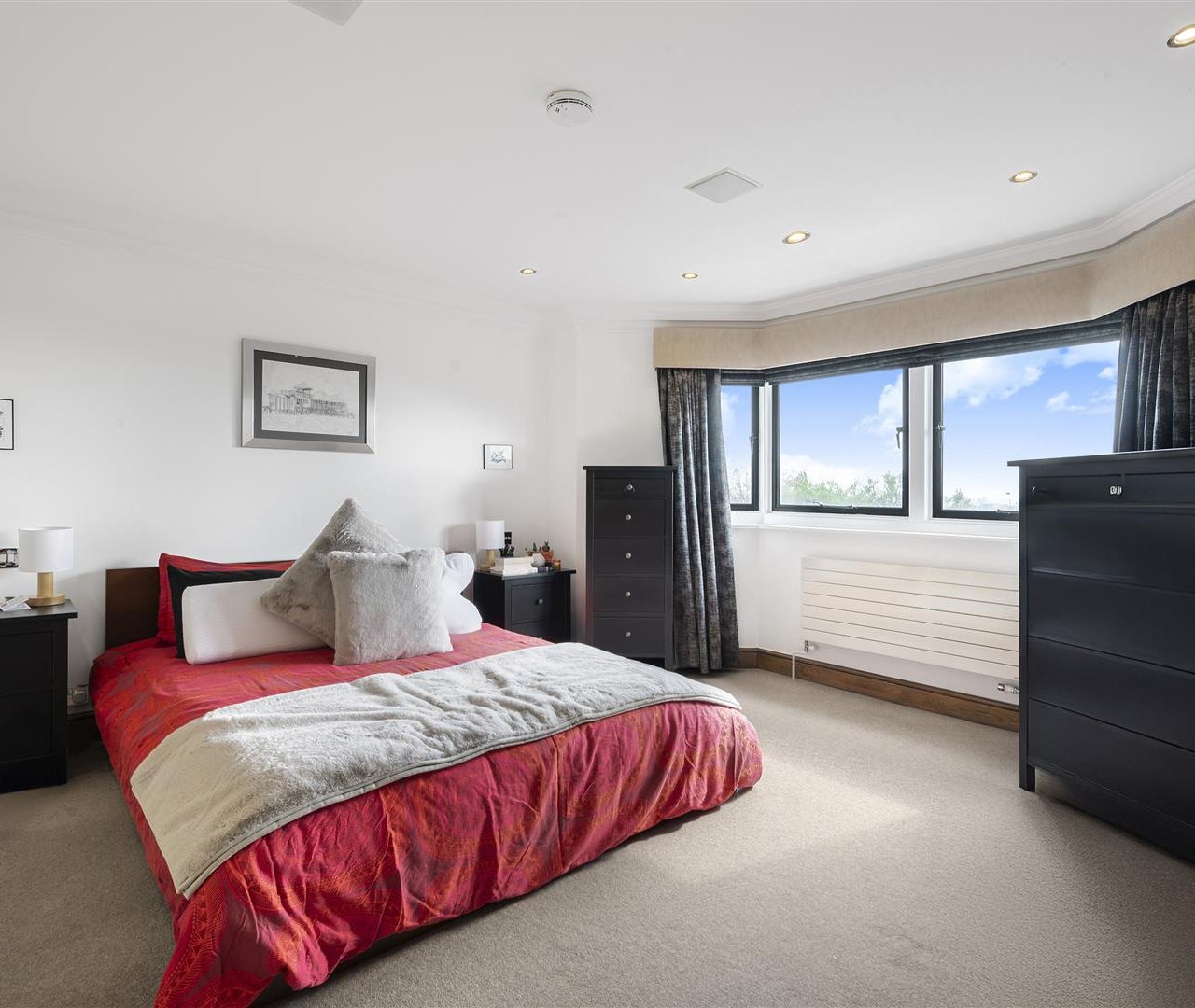 Lindfield Gardens, Hampstead, NW3 6PT