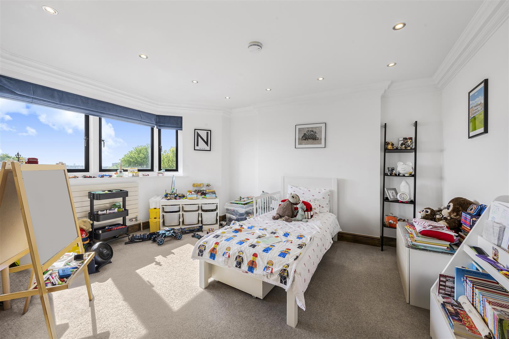 Lindfield Gardens, Hampstead, NW3 6PT