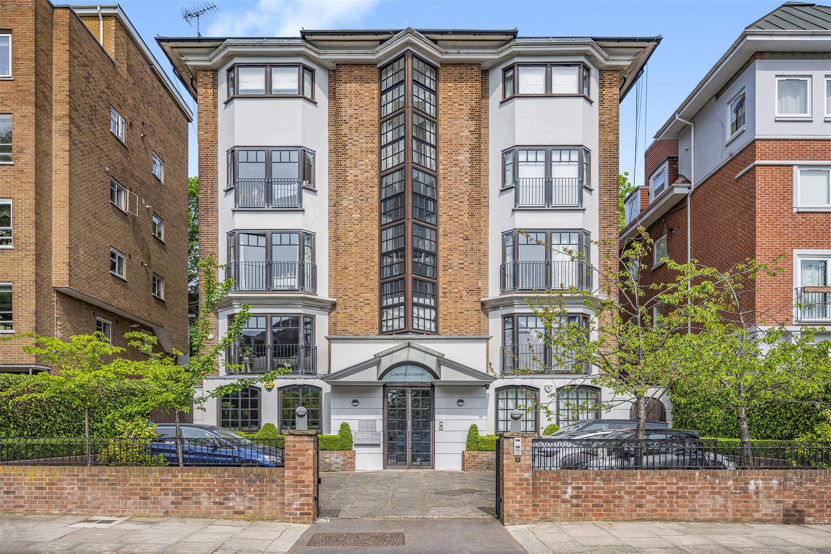 Lindfield Gardens, Hampstead, NW3 6PT