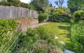 West Heath Road Hampstead NW3 7UU