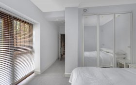 West Heath Road Hampstead NW3 7UU