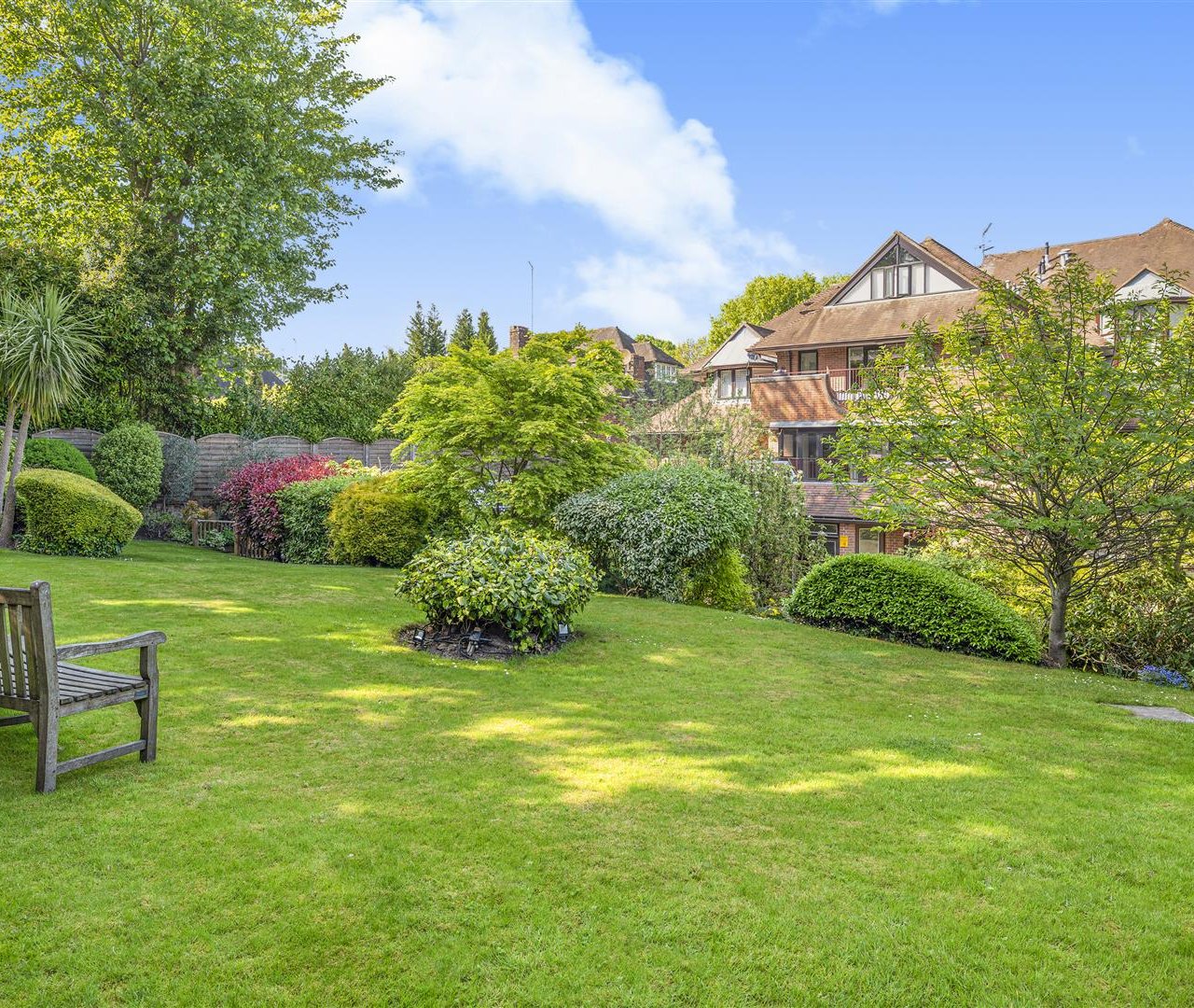 West Heath Road Hampstead NW3 7UU