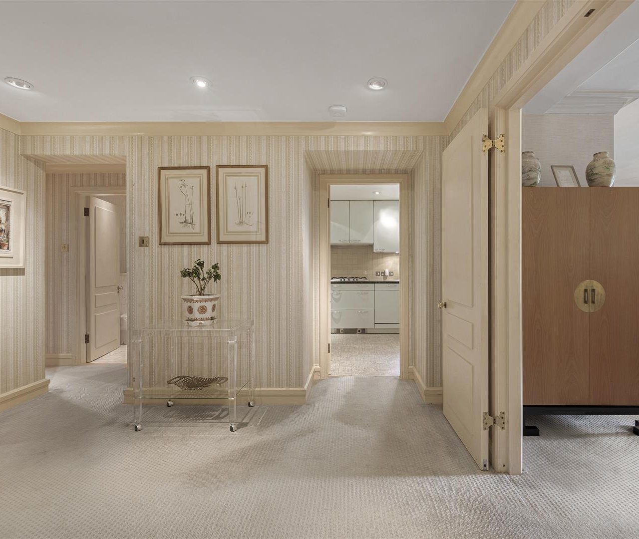 West Heath Road Hampstead NW3 7UU