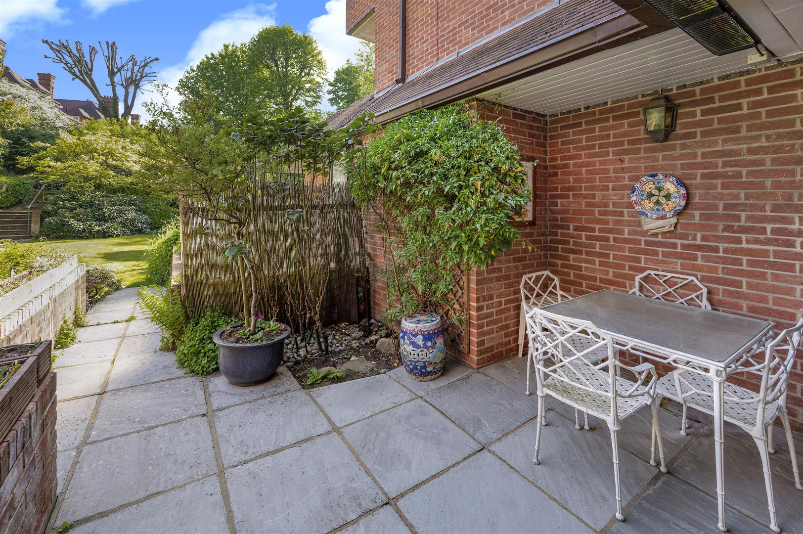 West Heath Road Hampstead NW3 7UU