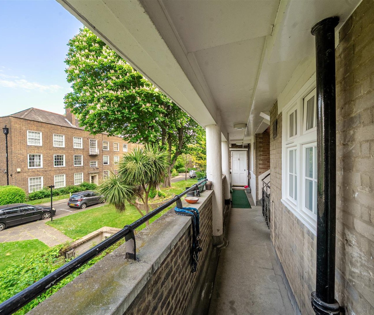 Carlton Hill, St. John's Wood, NW8 9XD