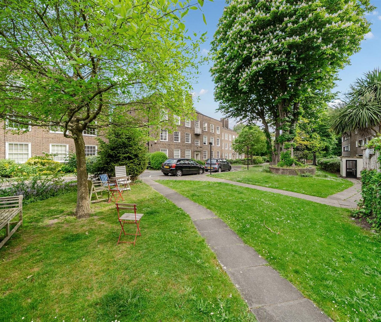 Carlton Hill, St. John's Wood, NW8 9XD