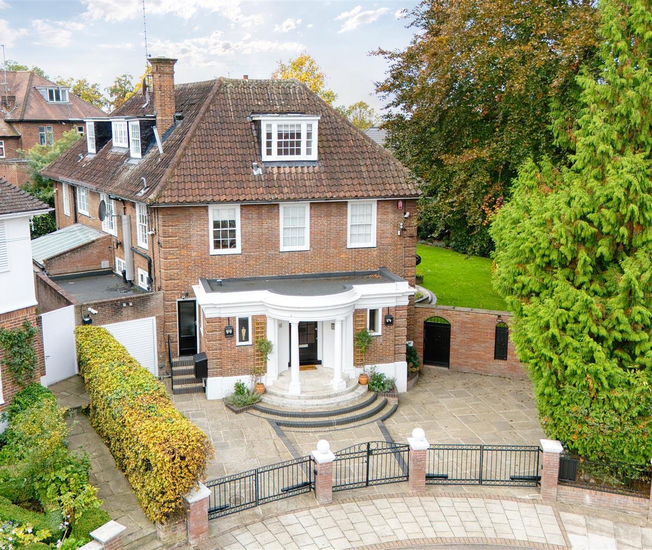 West Heath Close Hampstead NW3 7NJ