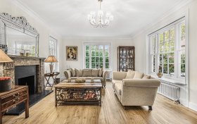 West Heath Close Hampstead NW3 7NJ