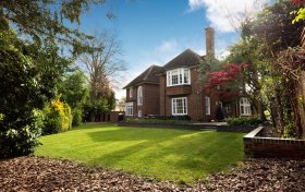 West Heath Close Hampstead NW3 7NJ