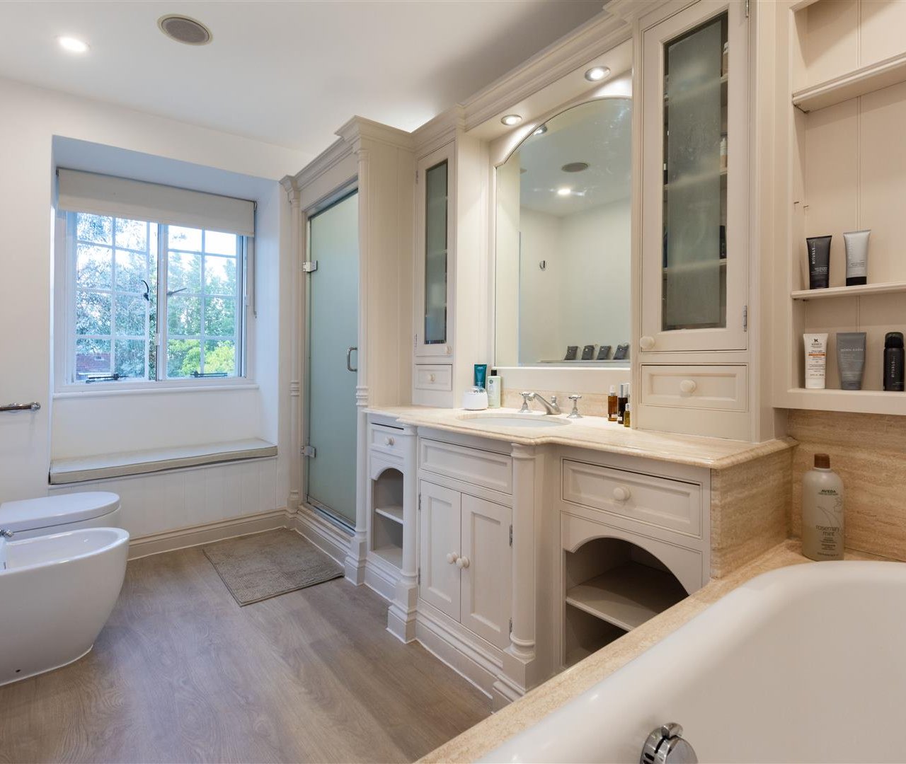 Bunkers Hill Hampstead Garden Suburb NW11 6XA