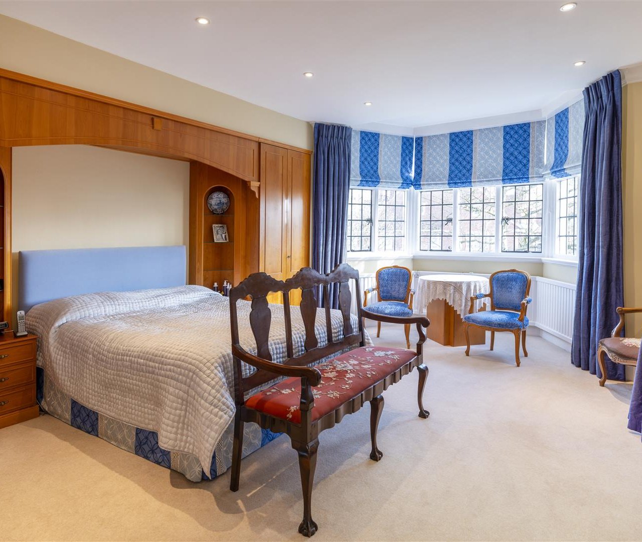 Oakhill Avenue Hampstead NW3 7RE