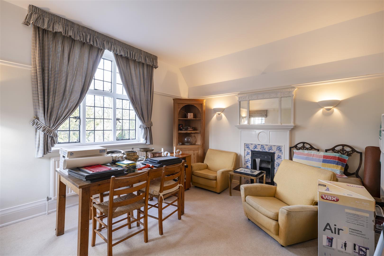 Oakhill Avenue Hampstead NW3 7RE