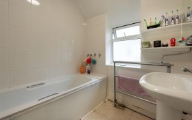 Hodford Road Golders Green NW11 8NL