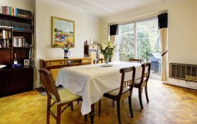 Hodford Road Golders Green NW11 8NL