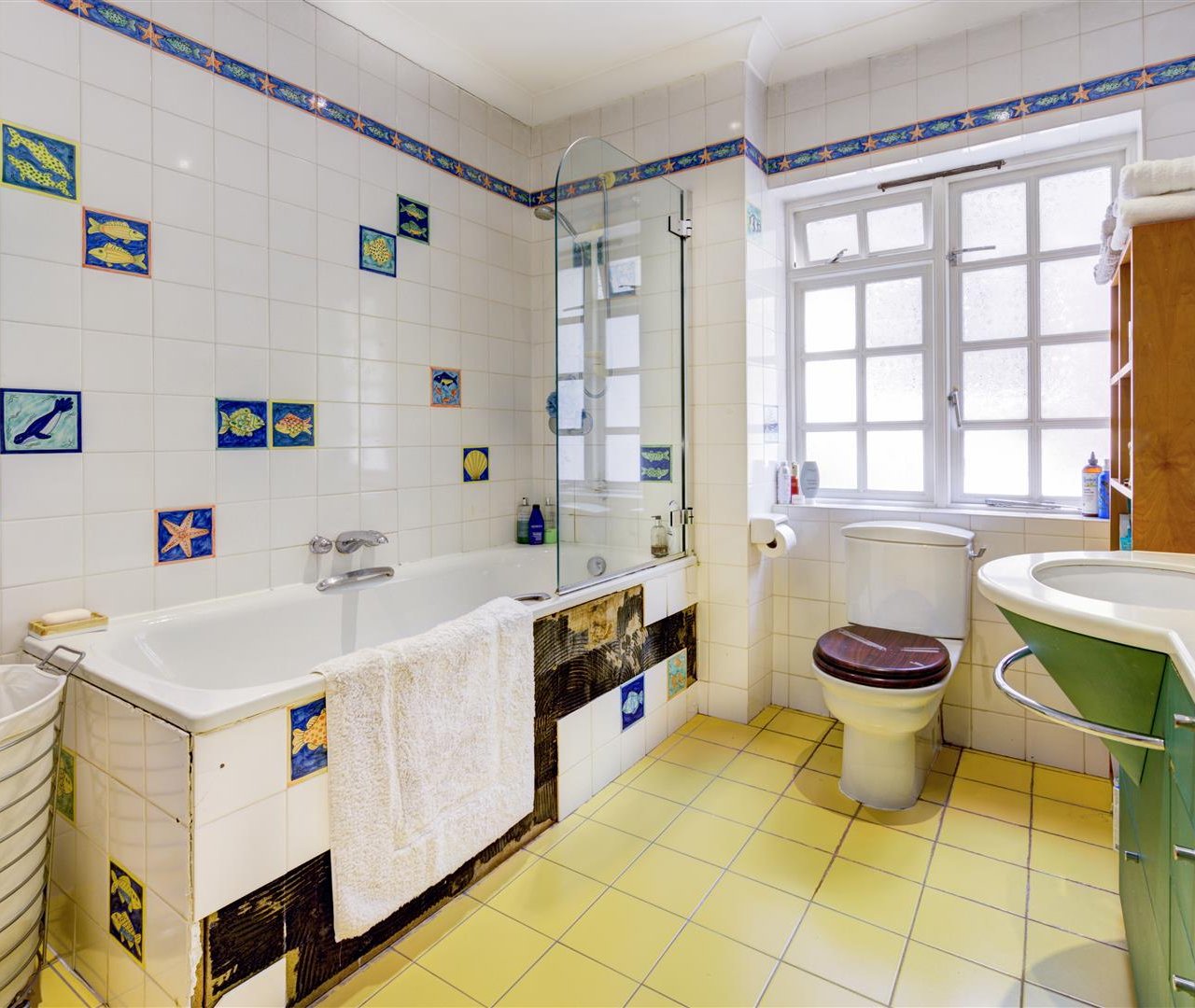 West Heath Drive Golders Hill Park NW11 7QG