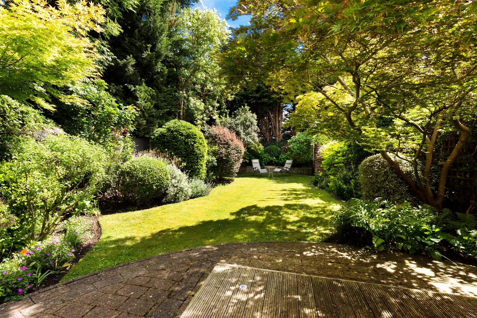 West Heath Drive Golders Hill Park NW11 7QG