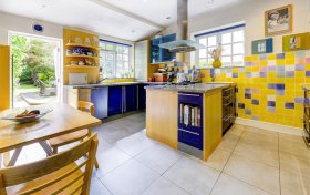 West Heath Drive Golders Hill Park NW11 7QG