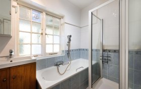 Finchley Road Golders Green NW11 8LX