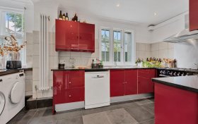 Belsize Park Gardens Belsize Park NW3 4JJ