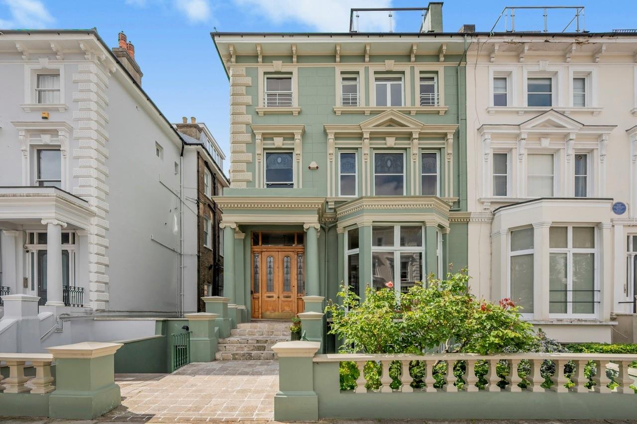 Belsize Park Gardens Belsize Park NW3 4JJ