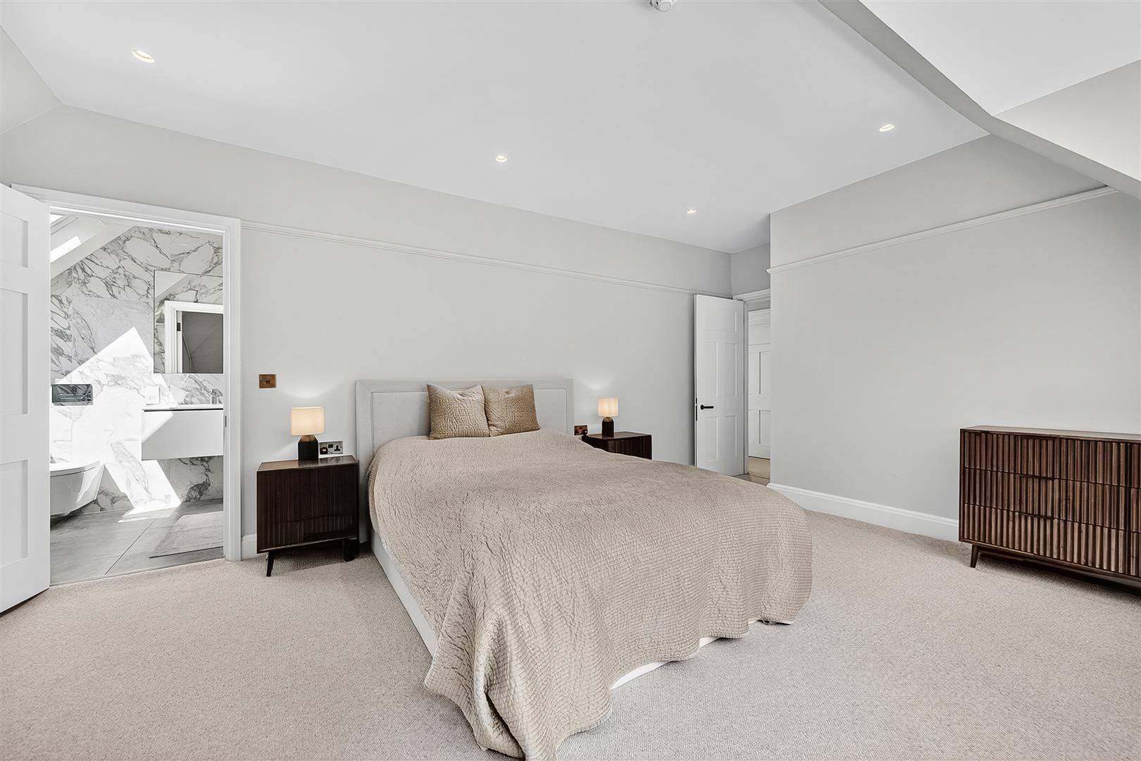 Heath Drive Hampstead NW3 7SB