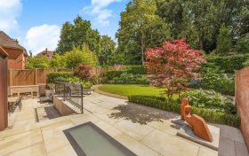 Heath Drive Hampstead NW3 7SB